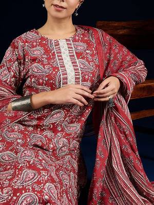 Women Paisley Printed Regular Kurta with Trousers & Dupatta 2