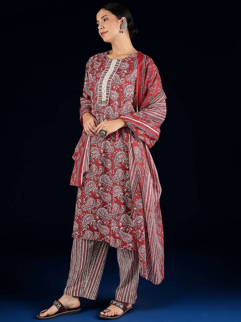 Women Paisley Printed Regular Kurta with Trousers & Dupatta