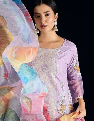 Women Floral Embroidered Cotton Kurta with Pyjamas & Dupatta 2