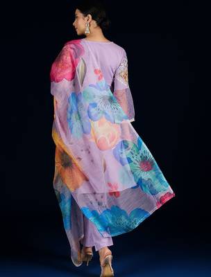 Women Floral Embroidered Cotton Kurta with Pyjamas & Dupatta 6
