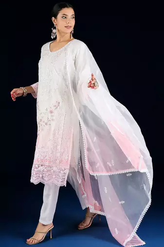 Women Ethnic Motifs Embroidered Sequinned Kurta with Trousers & Dupatta