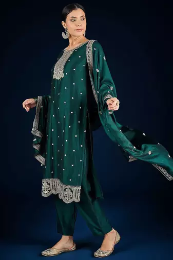 Floral Embroidered Zari Straight Kurta With Trousers & Dupatta