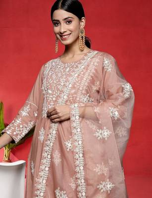 Women Ethnic Motifs Embroidered Thread Work Pure Cotton Kurta Set With Dupatta 2