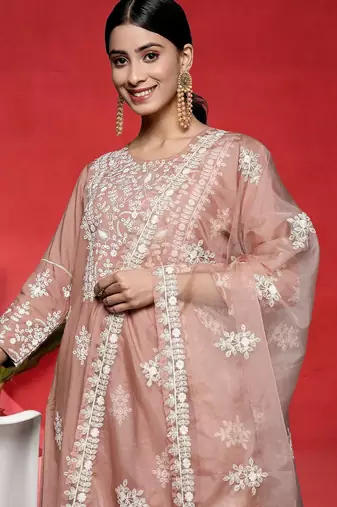 Women Ethnic Motifs Embroidered Thread Work Pure Cotton Kurta Set With Dupatta