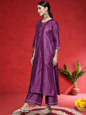 Women Yoke Design Regular Kurta with Trousers & With Dupatta 4