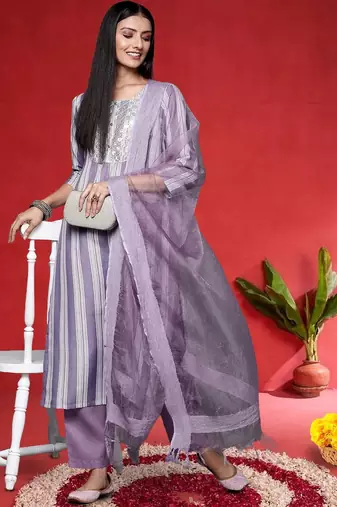 Women Embroidered Regular Kurta with Trousers & Dupatta