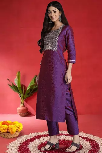 Ethnic Motifs Embroidered Round Neck Gotta Patti Kurta With Trousers & Dupatta