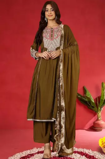 Floral Embroidered Thread Work Straight Kurta With Trousers & Dupatta