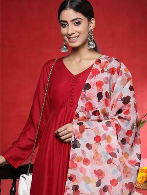 Women Regular Kurta with Trousers & Dupatta 2