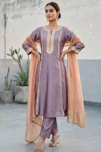 Women Solid Kurta with Trouser & Dupatta
