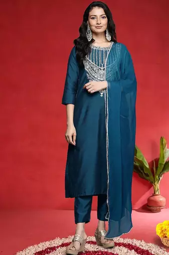 Women Ethnic Motifs Embroidered Kurta with Trouser & Dupatta