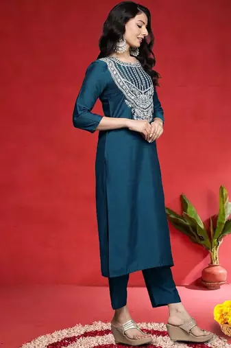 Women Ethnic Motifs Embroidered Kurta with Trouser & Dupatta