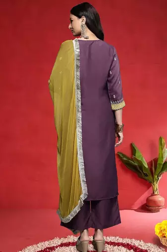 Women Floral Embroidered Regular Sequinned Kurta with Trousers & Dupatta