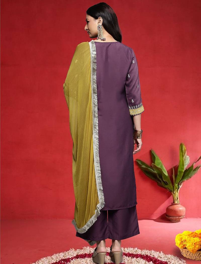 Women Floral Embroidered Regular Sequinned Kurta with Trousers & Dupatta