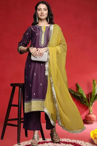 Women Floral Embroidered Regular Sequinned Kurta with Trousers & Dupatta