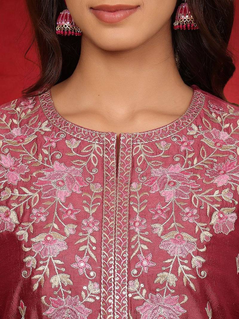 Floral Embroidered Pure Silk Thread Work Straight Kurta With Trousers & Dupatta