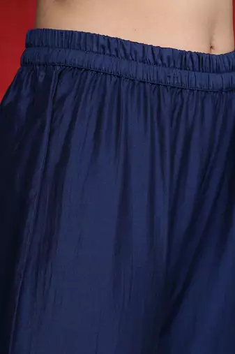 Women Ethnic Motifs Embroidered Kurta with Trouser & Dupatta