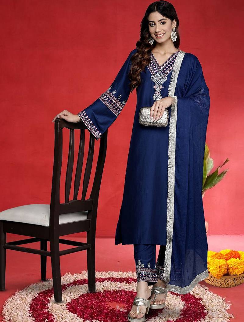 Women Ethnic Motifs Embroidered Kurta with Trouser & Dupatta