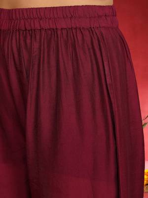 Women Ethnic Motifs Woven Design Kurta with Trouser & Dupatta 3