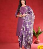 Women Floral Embroidered Kurta with Trouser & Dupatta