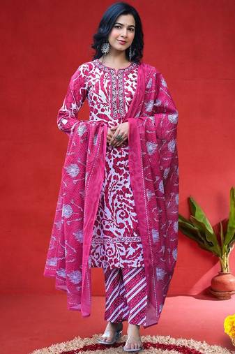 Floral Printed Thread Work Straight Kurta With Trousers & Dupatta