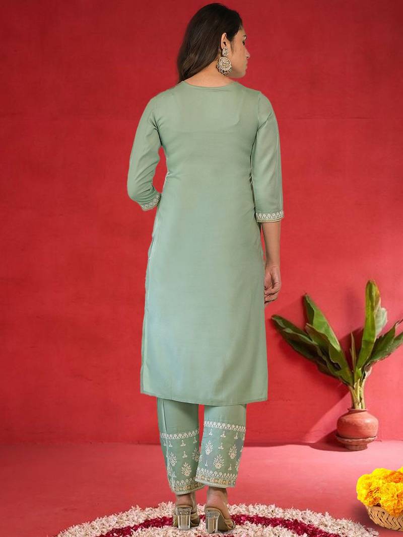 Women Ethnic Motifs Embroidered Kurta with Trouser & Dupatta