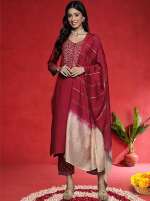 Ethnic Motifs Embroidered V-Neck Zari Straight Kurta With Trousers & Dupatta 1
