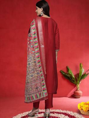 Floral Embroidered Notch Neck Mirror Work Straight Kurta With Trouser And Dupatta 5