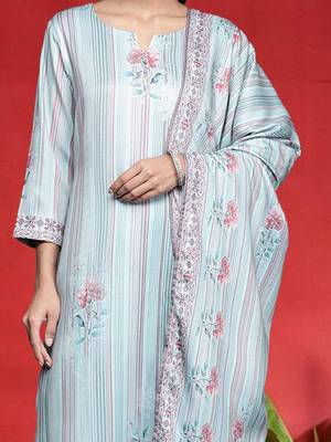 Women Floral Printed Kurta with Palazzo & Dupatta 2
