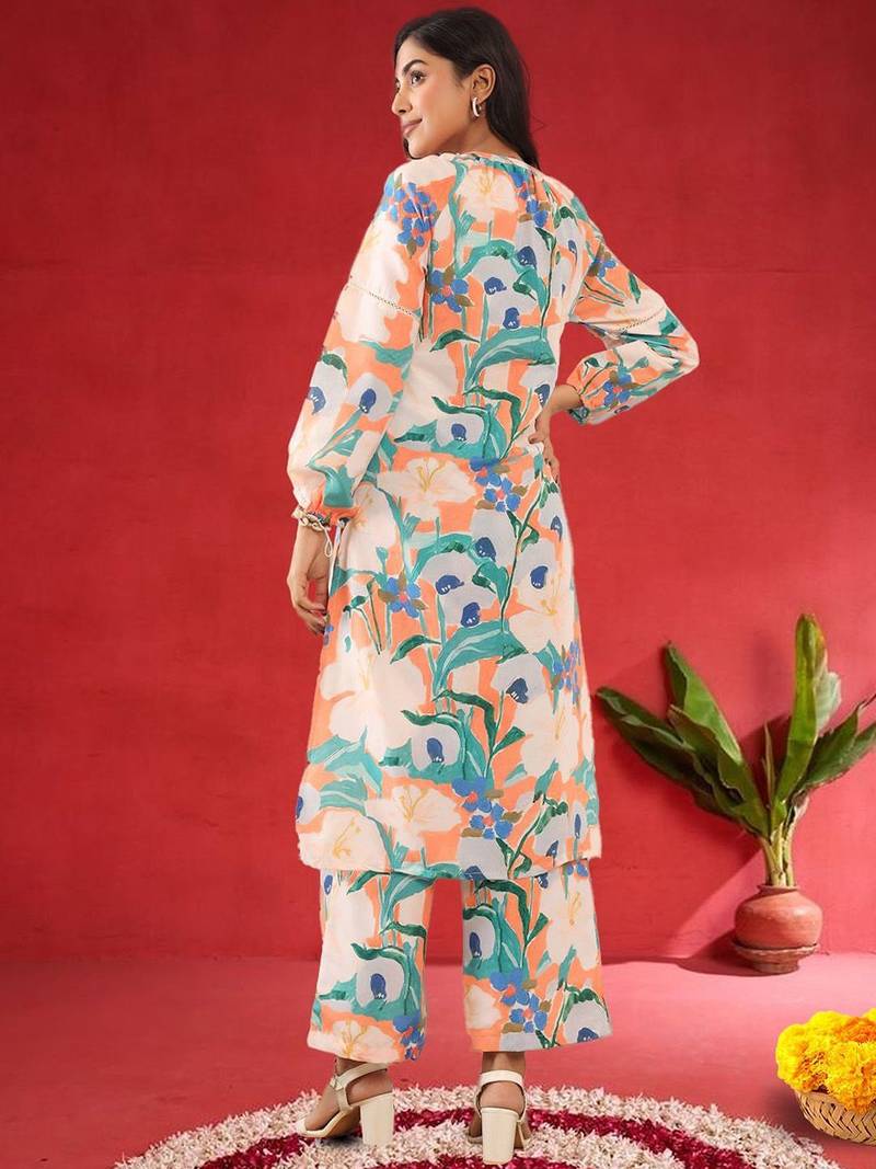 Floral Printed Mandarin Collar Straight Kurta With Trousers