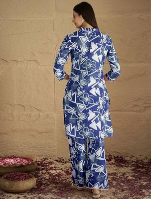 Women Floral Printed Kurta with Palazzo 5