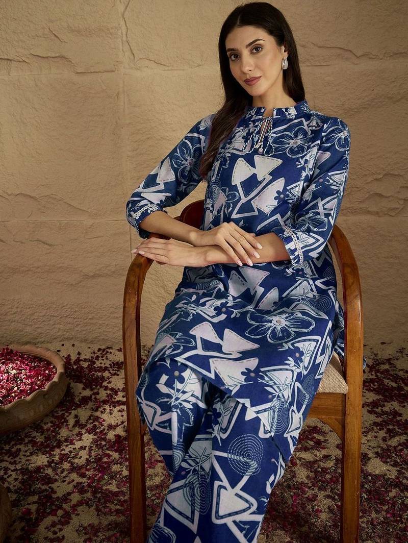 Women Floral Printed Kurta with Palazzo