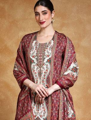 Women Ethnic Motifs Printed Cotton Kurta with Trouser & Dupatta 6