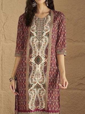 Women Printed Pure Cotton Kurta with Trousers & Dupatta 2