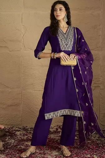 Floral Yoke Design V-Neck Straight Kurta With Trousers And Dupatta