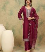 Yoke Design Ethnic Motifs Straight Kurta With Trousers & Dupatta