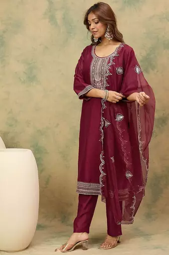 Yoke Design Ethnic Motifs Straight Kurta With Trousers & Dupatta