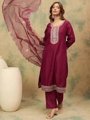 Yoke Design Ethnic Motifs Straight Kurta With Trousers & Dupatta 6