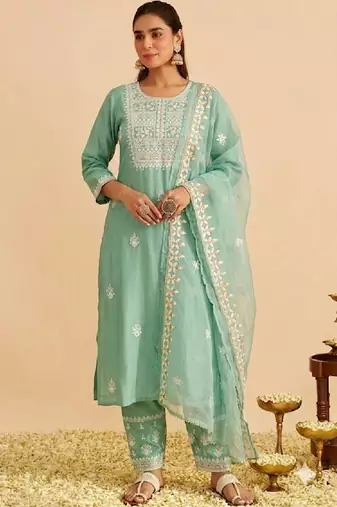 Women Ethnic Motifs Embroidered Round Neck Straight Kurta with Trousers & Dupatta