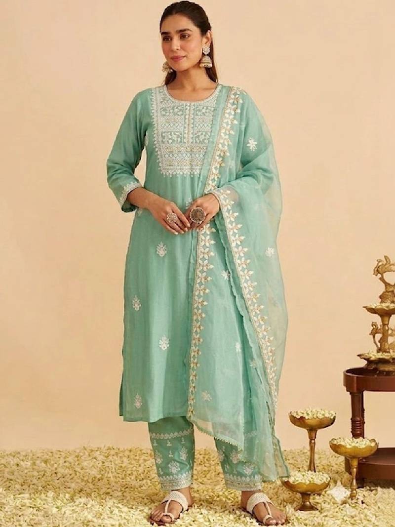 Women Ethnic Motifs Embroidered Round Neck Straight Kurta with Trousers & Dupatta