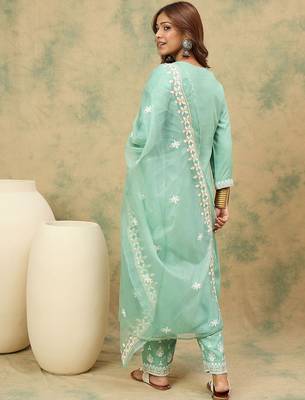 Women Ethnic Motifs Embroidered Round Neck Straight Kurta with Trousers & Dupatta 5