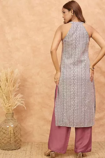 Women Regular Kurta with Trousers