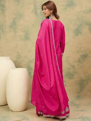 Women Ethnic Motifs Yoke Design Regular Kurta With Sharara & Dupatta 6