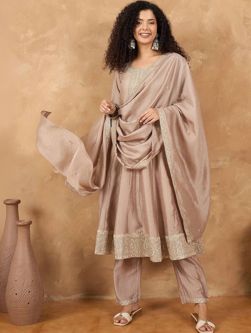 Yoke Design Straight Kurta With Trousers & Dupatta