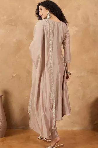 Yoke Design Straight Kurta With Trousers & Dupatta