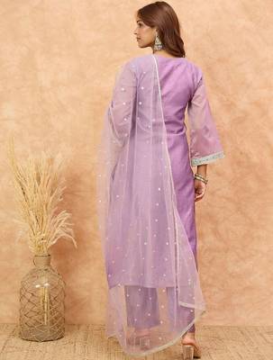 Women Ethnic Motifs Yoke Design Zari Kurta with Trousers & Dupatta 6