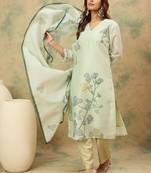 Floral Printed V-Neck Chanderi Silk Kurta With Trousers & Dupatta