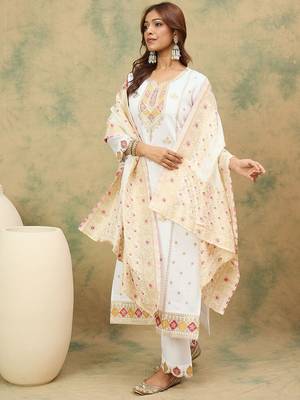 Floral Yoke Design Notch Neck Thread Work Straight Kurta With Trousers & Dupatta 5