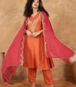 Women Ethnic Motifs Embroidered Regular Kurta Set With Dupatta