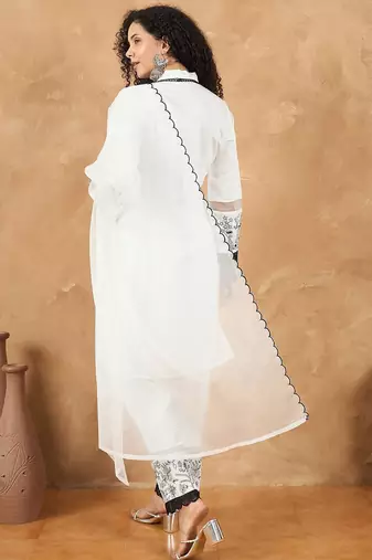 Floral Embroidered Thread Work V-Neck Straight Kurta With Trousers & Dupatta